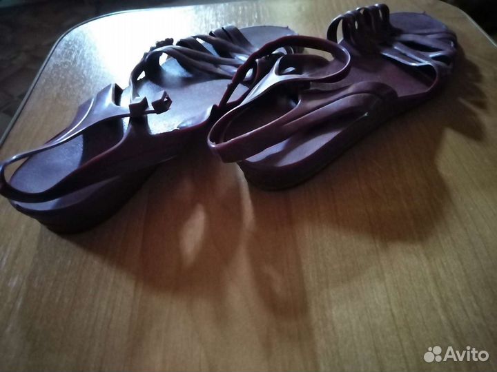 Босоножки - кораллки