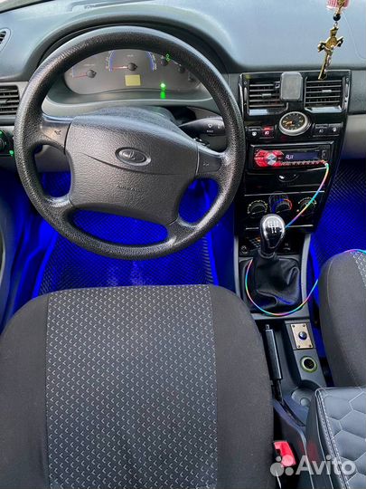 LADA Priora 1.6 МТ, 2011, 210 000 км
