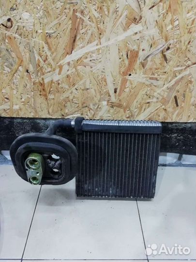 Радиатор испаритель Ford focus II