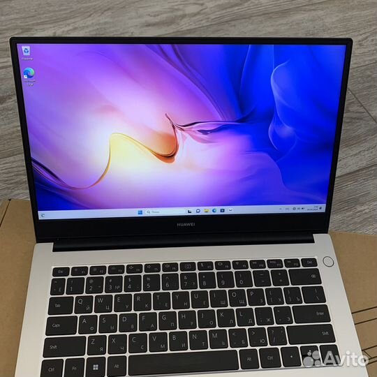 Huawei MateBook 14 i5/16/512