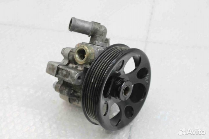 Насос гидроусилителя руля Chevrolet Orlando 20