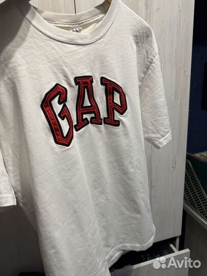 Футболка Gap