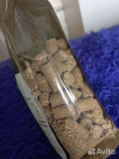 Лакомство для лошадей