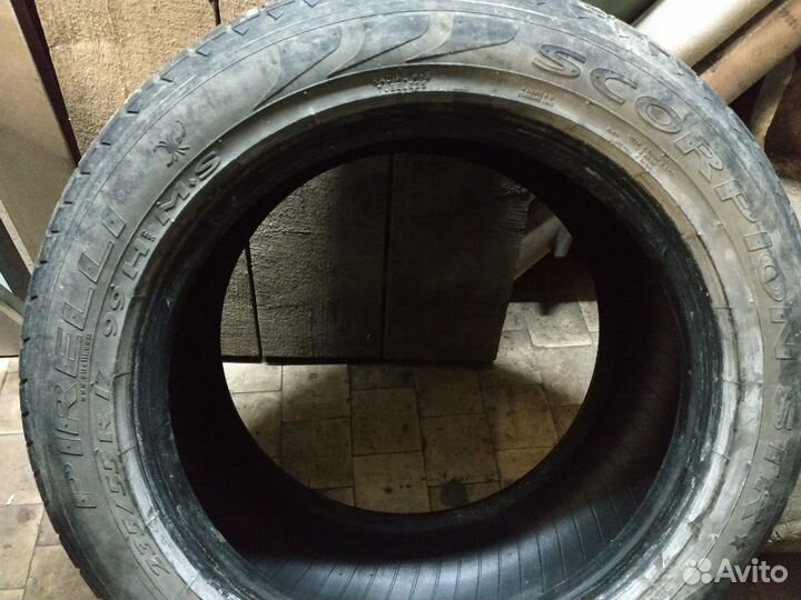 Pirelli Scorpion STR 235/55 R17