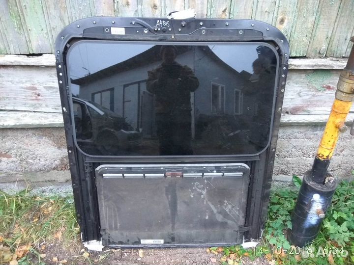 Люк на Ауди А4 2004 года