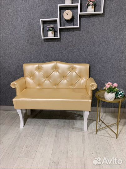 Мини диван. Банкетка со спинкой