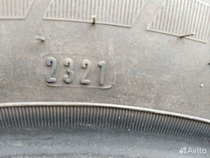 Goodyear UltraGrip 8 Performance 205/65 R16 95H