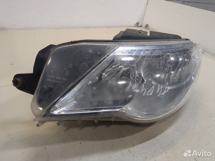 Фара (передняя) левая Volkswagen Passat CC, 2009