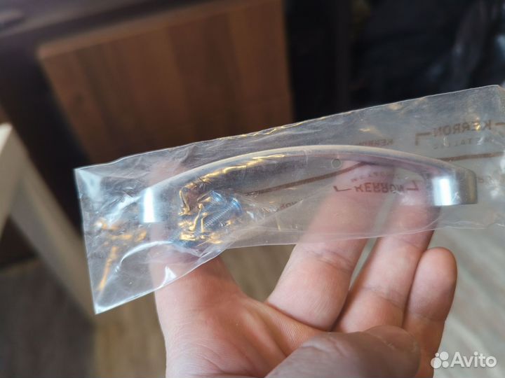 Мебельные ручки