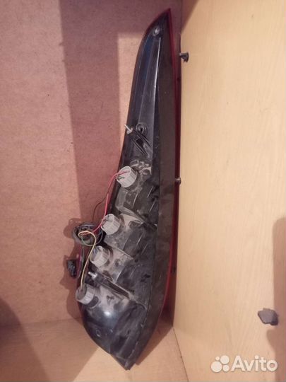 Задний правый фонарь калина первого поколения
