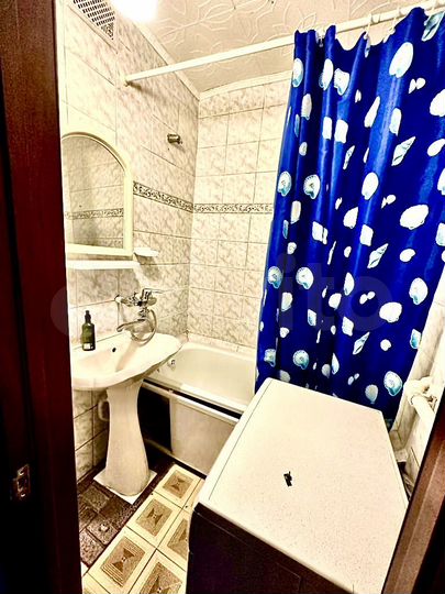 3-к. квартира, 65 м², 2/5 эт.