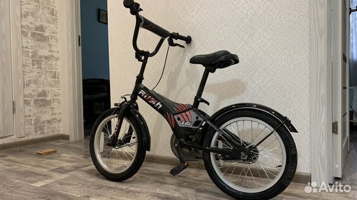 Детский велосипед 16