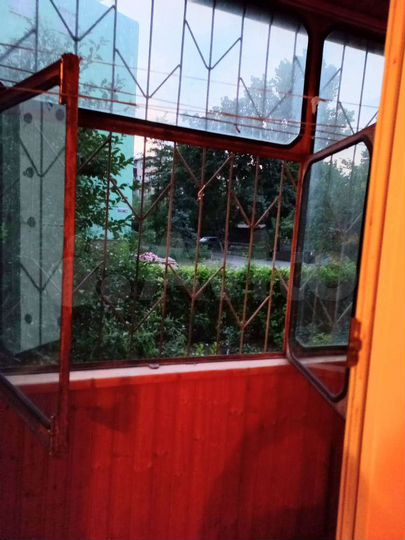 1-к. квартира, 42 м², 1/9 эт.