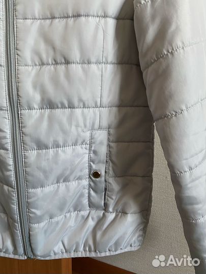 Куртка демисезонная женская 42 - 44