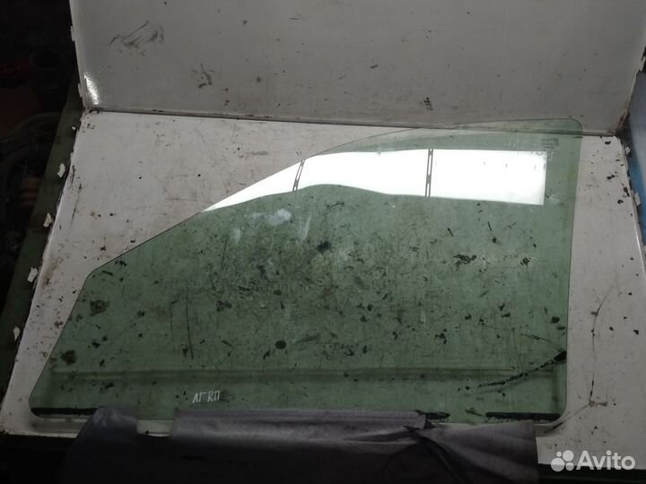 Стекло дверей LADA granta fl