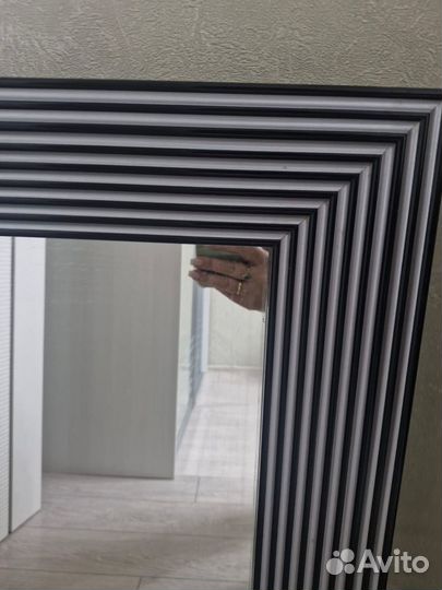 Зеркало настенное