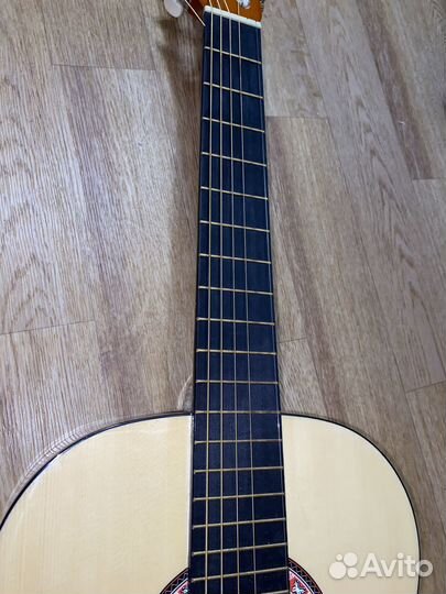 Классическая гитара