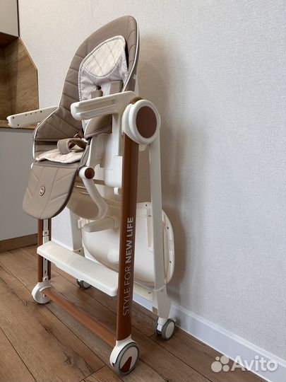 Стул для кормления happy baby