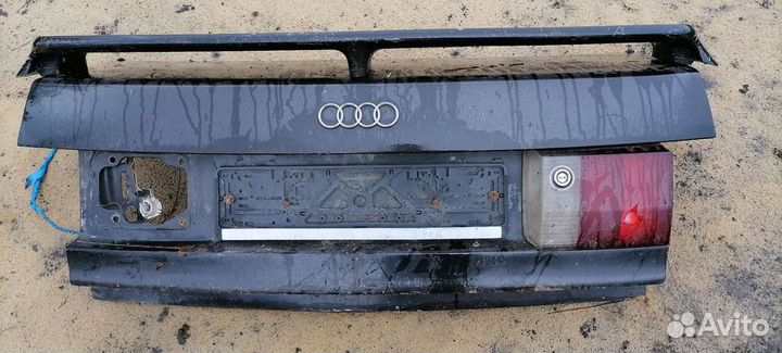 Крышка богажника