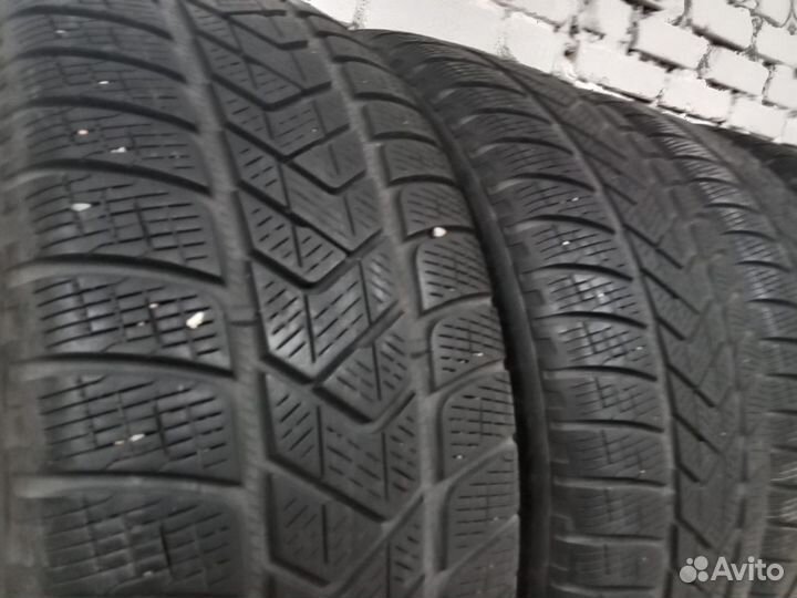 Pirelli Scorpion Winter 235/55 R18