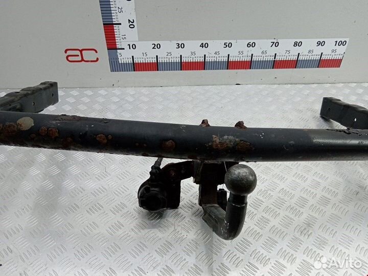 Фаркоп для Volkswagen Passat 5