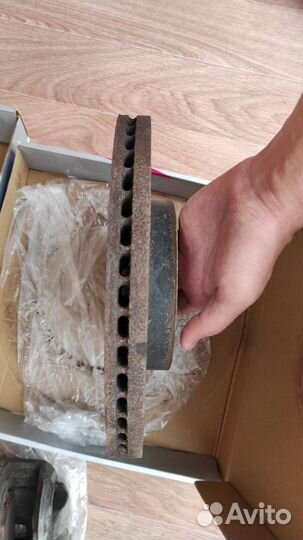 Суппорта Teana j32 с дисками и колодками, перед