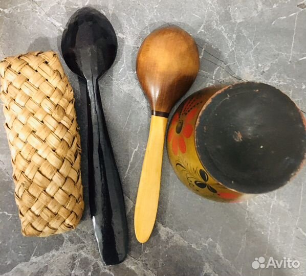 Деревянные ложки хохлома, солонка, лапоть