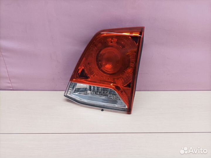 Фонарь правый внутренний Land Cruiser 200 2007
