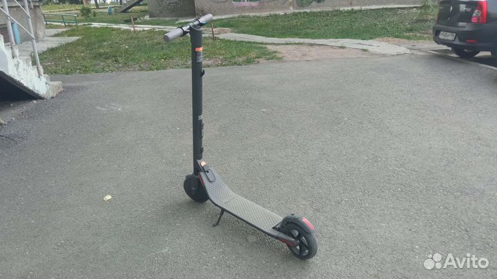 Электрический самокат Ninebot KickScooter ES