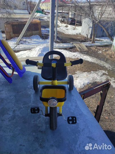 Детский велосипед