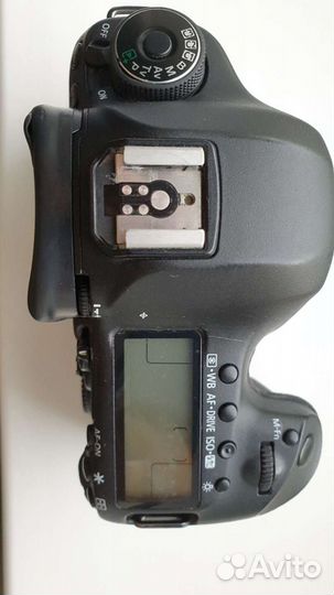 Зеркальный фотоаппарат Canon eos 5d mark iii