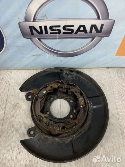 Тормозной механизм Nissan tiida Лев