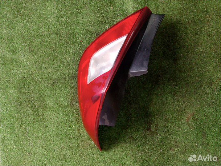 Фонарь задний правый Opel Corsa 1.4 2007