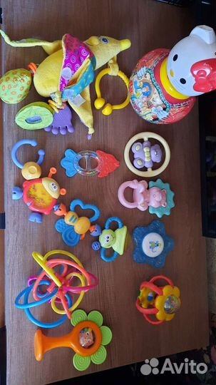 Погремушка, грызунок, игрушки пакетом