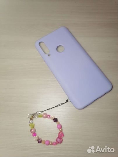 Брелок на телефон