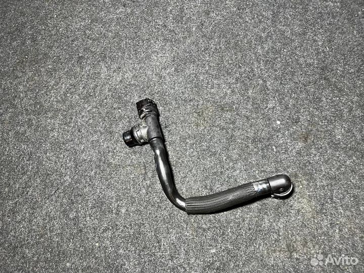 Патрубок системы охлаждения BMW G30