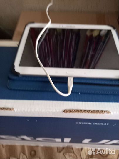 Планшет Samsung P5200 Tab3 10.1 3G 1
