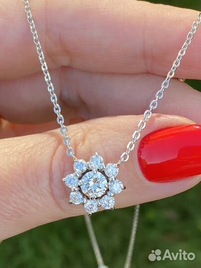 Подвеска с бриллиантами