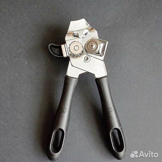 Консервный нож с поворотным ключом