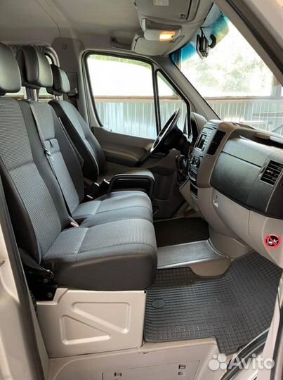 Аренда автомобиля с водителем. Трансфер/такси