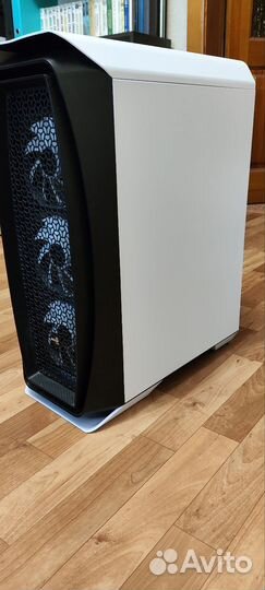 Корпус AeroCool Aero One Frost