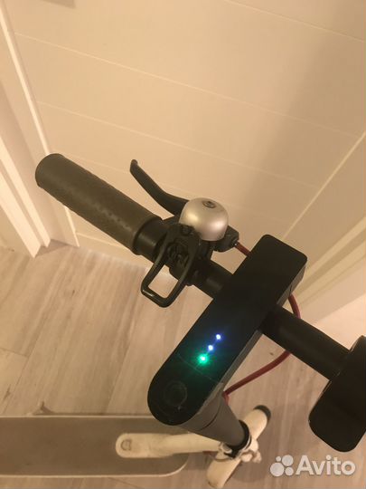 Самокат xiaomi m365 белый