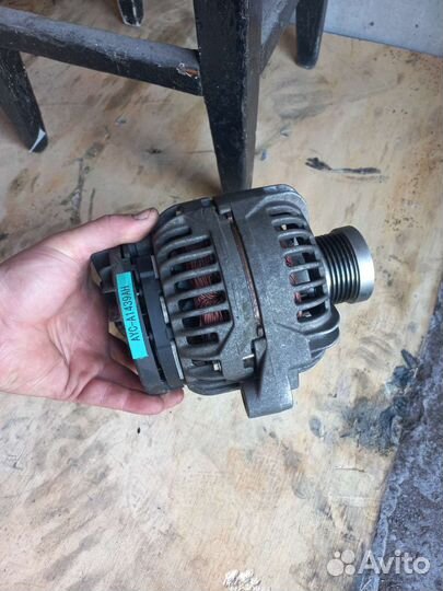 Генератор Volvo S60 S80 XC70 XC90
