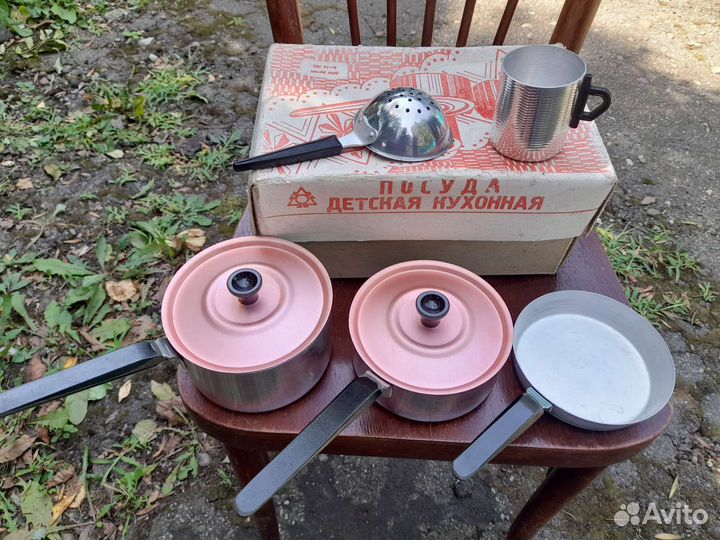 Детская кухонная посуда
