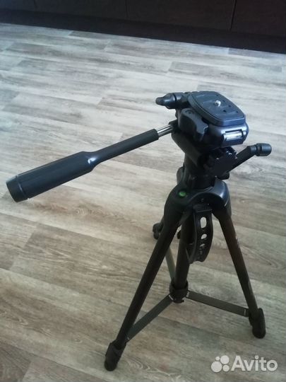Штатив для камеры