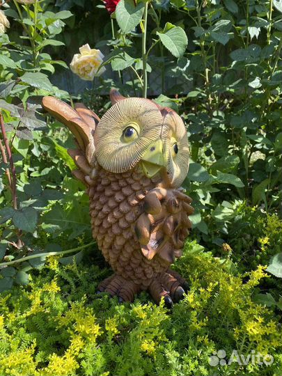 Садовые фигурки лебедь сова аист