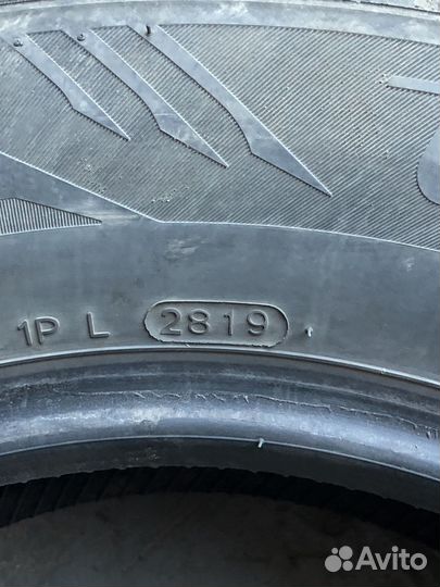 Laufenn I Fit Ice LW 71 215/65 R16