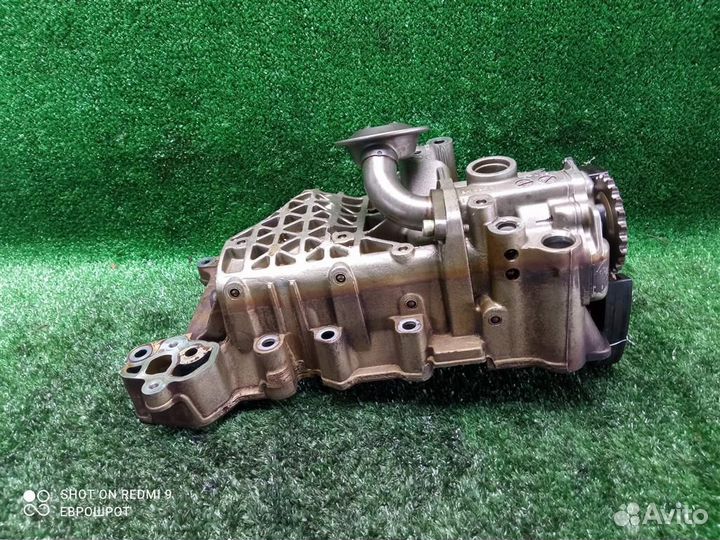 Насос масляный Audi A4 (B6) (2000-2004)