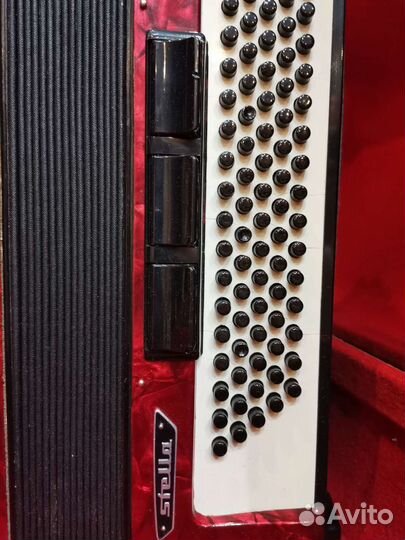 Аккордеон Weltmeister stella 3/4