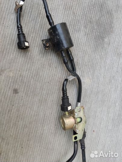 Гравитационный клапан и перепускной клапан ваз